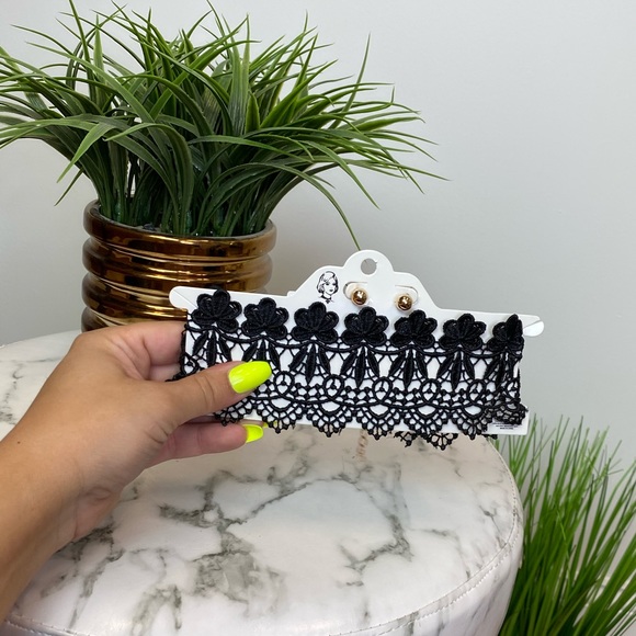 ‼️ Choker Fashion Necklace Lace Black - Picture 3 of 3